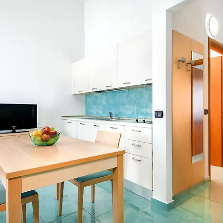 Villaggio Alemia Apartment Cropani